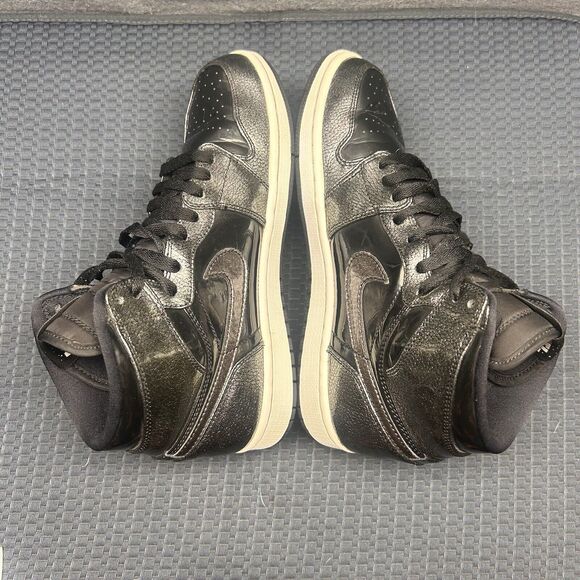 Size 8-Nike Air Jordan 1 Retro Black Patent Anti Gravity - Picture 7 of 10